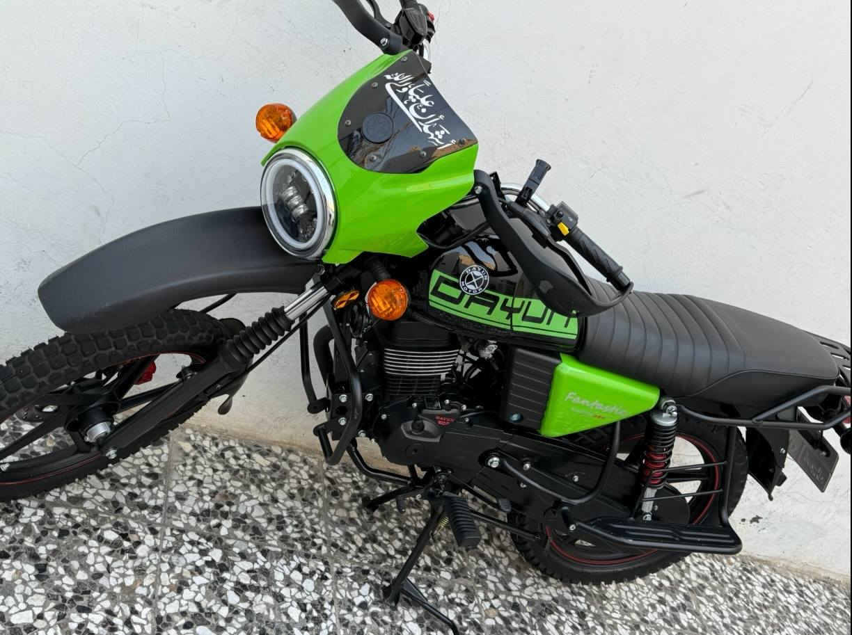 السلام عليكم
للبيع دايوان 2025 دراجه نضيفه كلش طالعه بال26 مكفوله من كلشي كلشي شغال بيه رقم اربيل انكليزي الجديد بسمي تريد مداور تريد وكاله السعر 2450 وبيه مجال قليل مكاني نجف
***********
