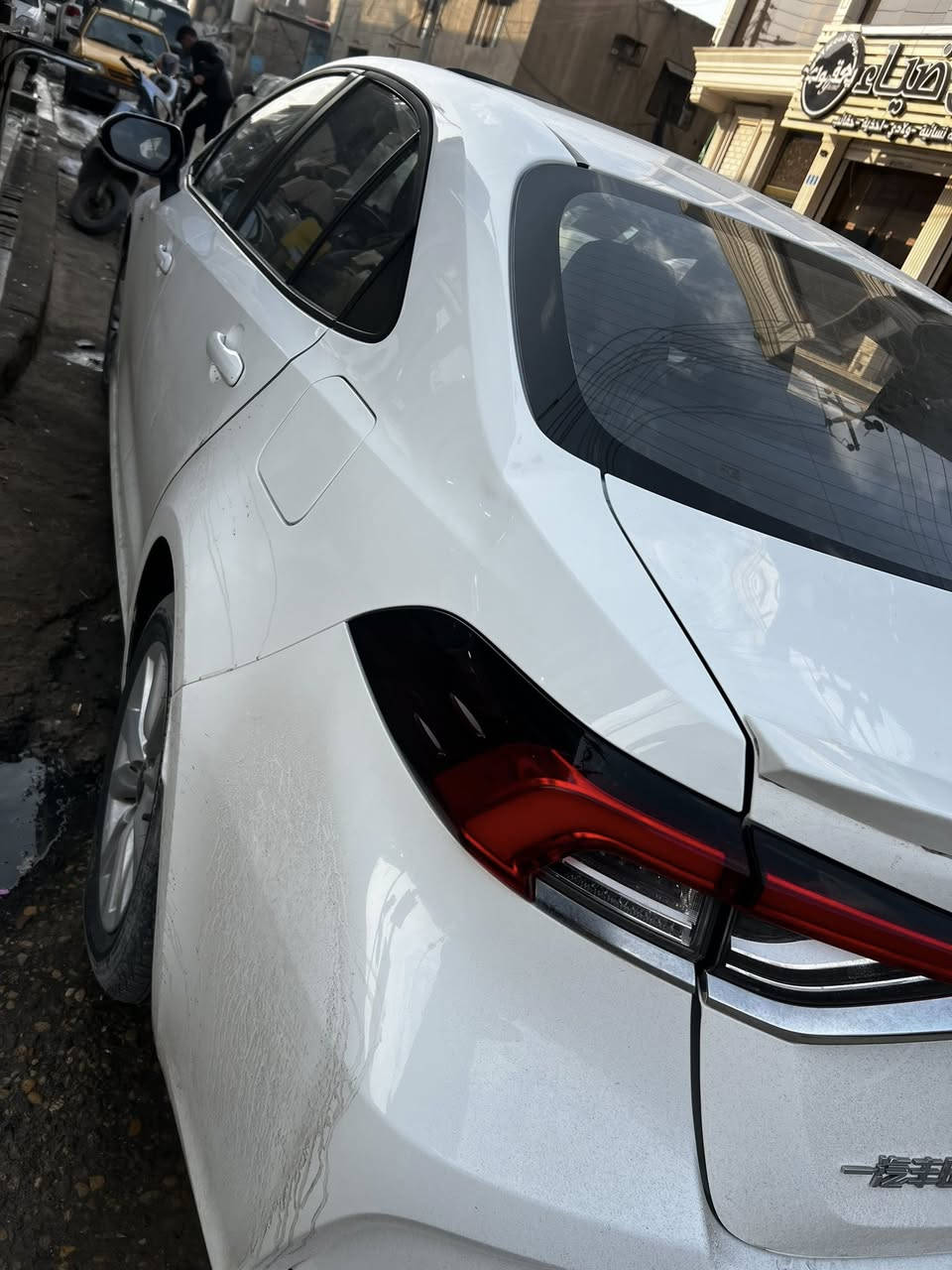 كورلا هيبر شكل الخليجي 2024 مال اقصا
كورلا هايبرد موديل 2024رقم بغداد  وراعي بغداد مصرف الصناعي الكافل والمكفول بيت واحد سياره فول موصفات بيها فقط جاملق الامامي والباب مبدلات ودعاميه بدون دواخل مكان السياره البصره  السعر122  وبيها مجال حق الجيه ماشيه السياره ١٨ الف حقيقي 
***********
