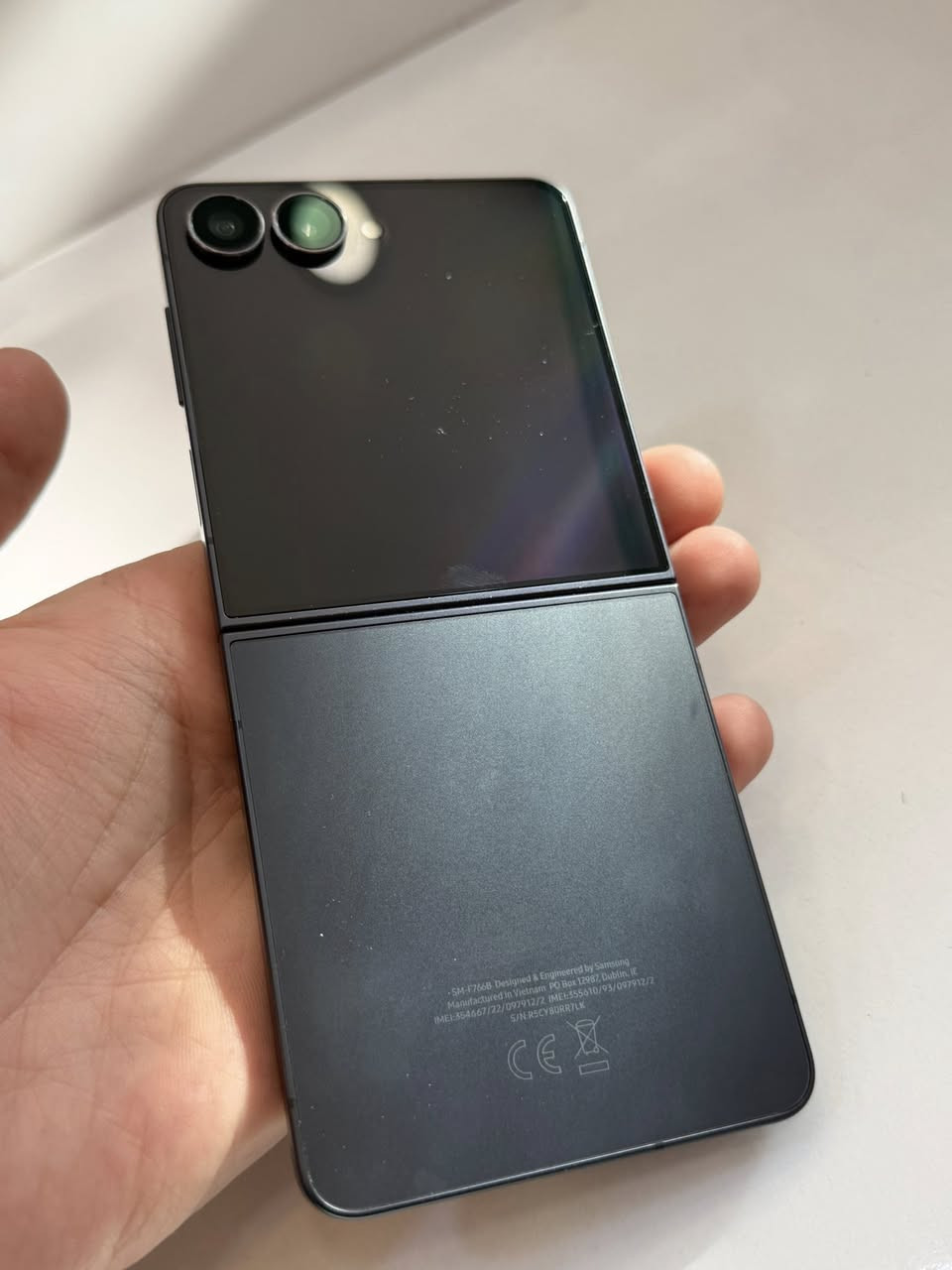 Z Flip7 256GB وكاله عين الفهد
الون اسود 
800,000
***********
