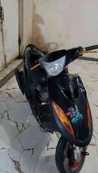 سلام عليكم دراجة ماكس عدلة 49
اوراق كطعت نارية وتركتهة بس الكفرات ما مكبوسة رايدهة 650بيهة مجال مكاني الماجدية مراوس بيرانية 
رقمي/***********
