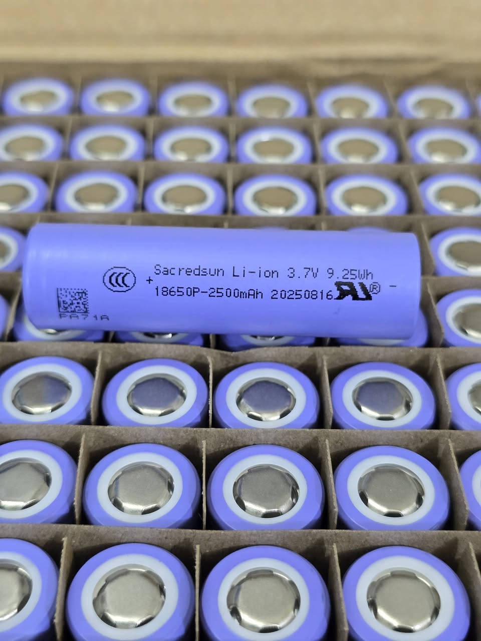 وصول وجبه من بطاريات تفريغ عالي 10c اصلي وكلاتي
بطاريه Sacredsun  ٢٥٠٠ ملي امبير السعر ٢٢٥٠ دينار
بطاريه EvE ٢٠٠٠ ملي امبير سعر  ٢٠٠٠ دينار سعر خاص للجمله
للطلب والاستفسار وات ساب ***********
