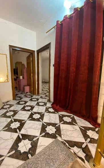 بيت رهن مساحه ١٠٠ متر طابقين فول جديد حيل ٤ غرف نوم فول البيت رهن مده سنتين اب ٣٠ مليون التواصل معي فقط واتساب *********** 
موقع البيت كنطره السلام عكد بليبل الفرع الثاني
