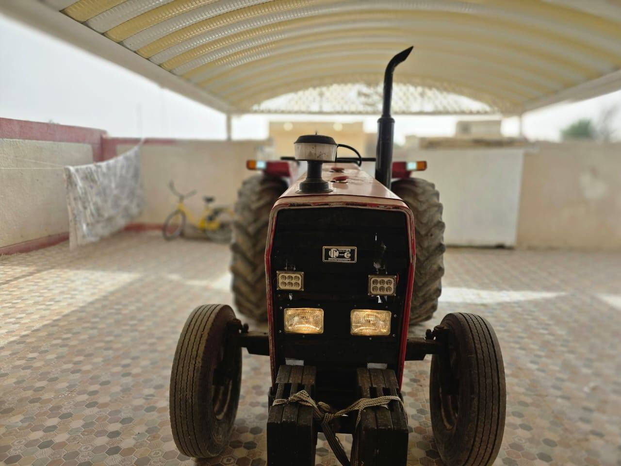 السلام عليكم 
فوركسن موديل 81 نكليزي بدون كفاله عامه محرك كير اكسن جهاز رفع باور ستيرن دنفص تحوير جديد الكشر بلادي بدون قطره صبغ جاهزه للكراب مكينه احلى جديده جدا من صوره نكره سلف جاهزه كهربائيات لايت اشاير 
العنوان ذي قار قلعه سكر 
السعر 8 ثمانيه مليون و بيهه مجال بسيط 
***********
