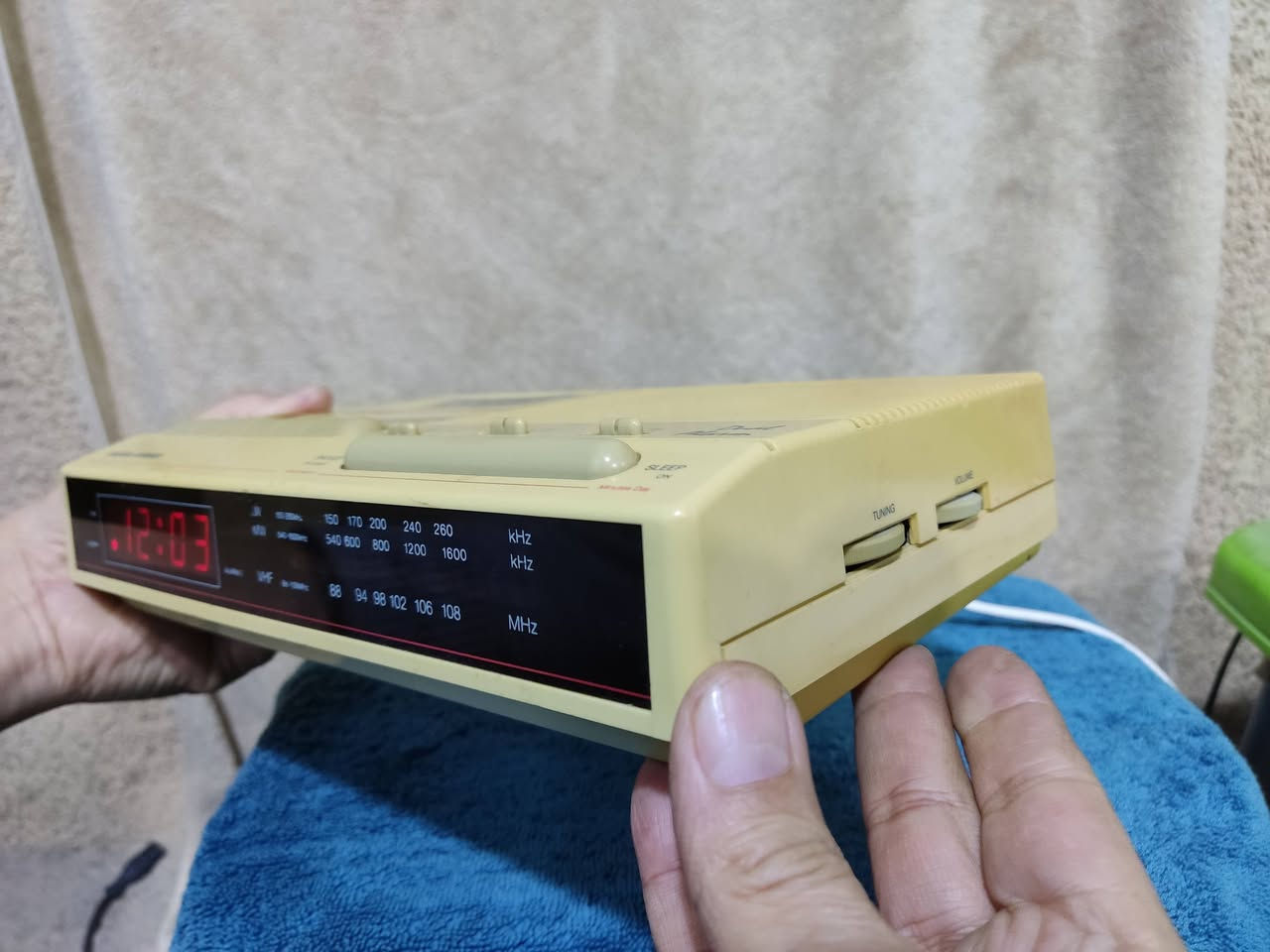 راديو مسجل شرط الشغل
٤٥ مع التوصيل


**إذا كنت صاحب هذا الإعلان وتريد حذفه لأي سبب، رجاءا أرسل رسالة إلى الدعم الفني**