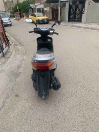 درجة سكنس نثيه درجة مكينه بيه صوت درجة حلوه وسعر 290 وبيه مجال حك الجي...