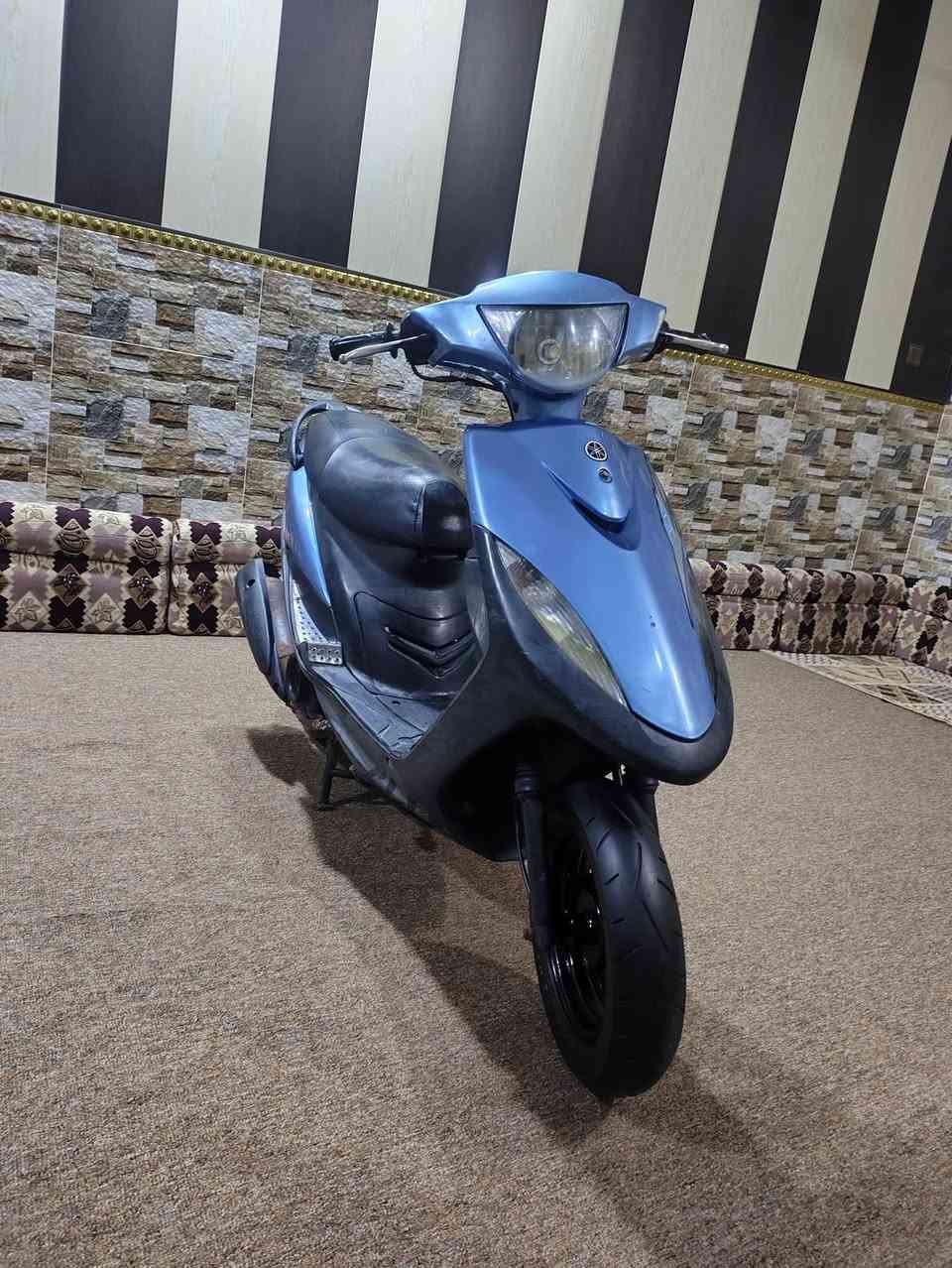 سلام عليكم ماكس عدلة دراجة كفالة عاملة كفرات ختم كهربائيات كلها شغالة نكرت سلف دراجة كلها بلادية مكينة ما مفتوحة مكان زبير سعر ٨٠٠ وبيها مجاال
***********
