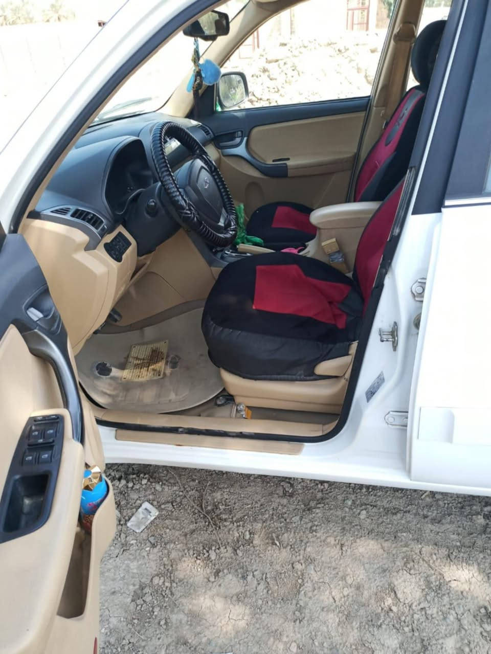 السلام عليكم اخوان تيكو للبيع موديل 15كير ميكانيكي السعر 76 وبيها مجال شيء قليل مكاني بابل القاسم سيارة بسمي وللاستفسار اتصال على هذا الرقم***********🚗
