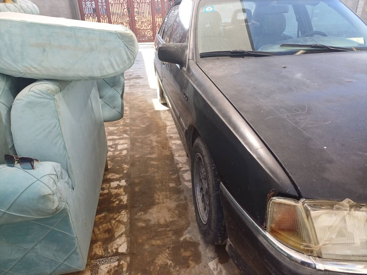 السلام عليكم سيارة اوبل اوميكا 1993 سيارة كشرها مثل ما بالصورة و شاصي نضيف جدا و مكينة فول كير حالة متوسطة رقم انكليزي انبار تحويل سيارة بلادية على وضعها ما معمرة خياسات قليل جدا صدر جديد كامل حتى الفرممة مبدلة كهربائيات الك عليه تريد شوي مداراة ترجع بحيلها 27 ورقة رقمي *********** مكاني سجارية
