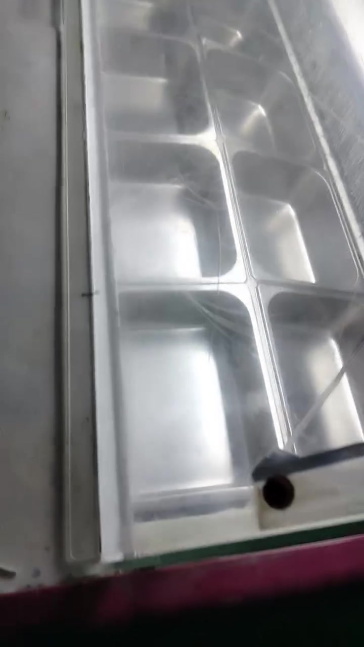 عارضه آيس كريم للبيع بصره *********** إيطالي
