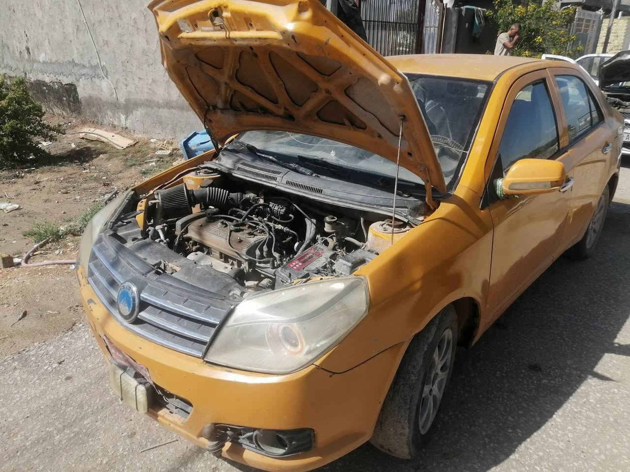 للبيع السعر 13ورقه👉وبيه مجال بيع مستعجل  ام كي ٢٠١٢ 👉 راعيه بلحله بس مواصله السياره نضيفه وحلوه مكان بابل محاويل اتعهدلك سرقه وعشائر ***********
