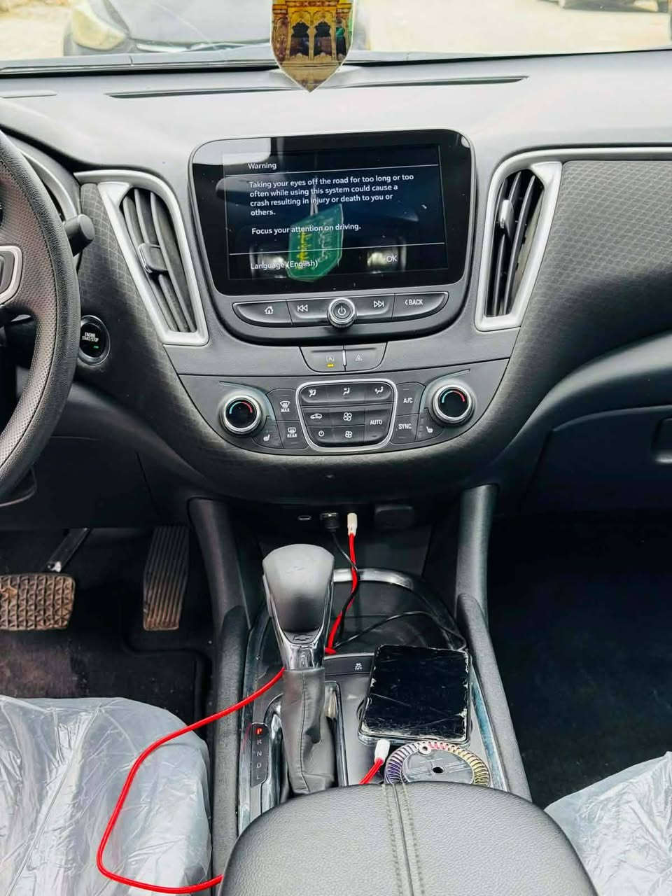 سلام عليكم 
ماليبو للبيع 
موديل٢٠٢٣ 
سياره جديده كلش 
فول مواصفات 
رقم قادسيه نكليزي 
بسمنا السعر ١١٠ بيه مجال 
الاتصال ***********
