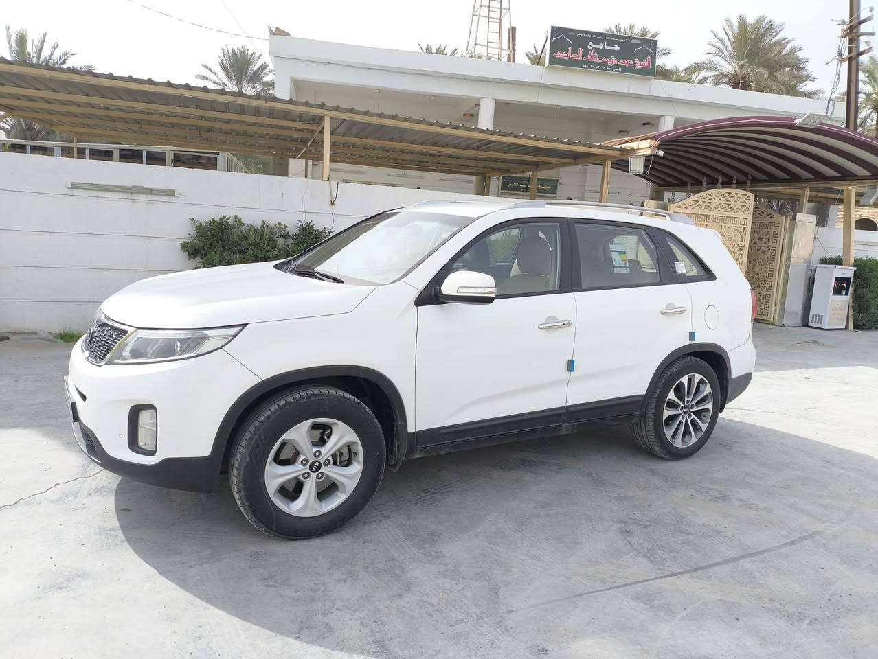 سلام عليكم سياره للبيع سورنتو 2014 ل ستفسار علئ هاذه ‏‪‏‪0787 491 7065‬‏
