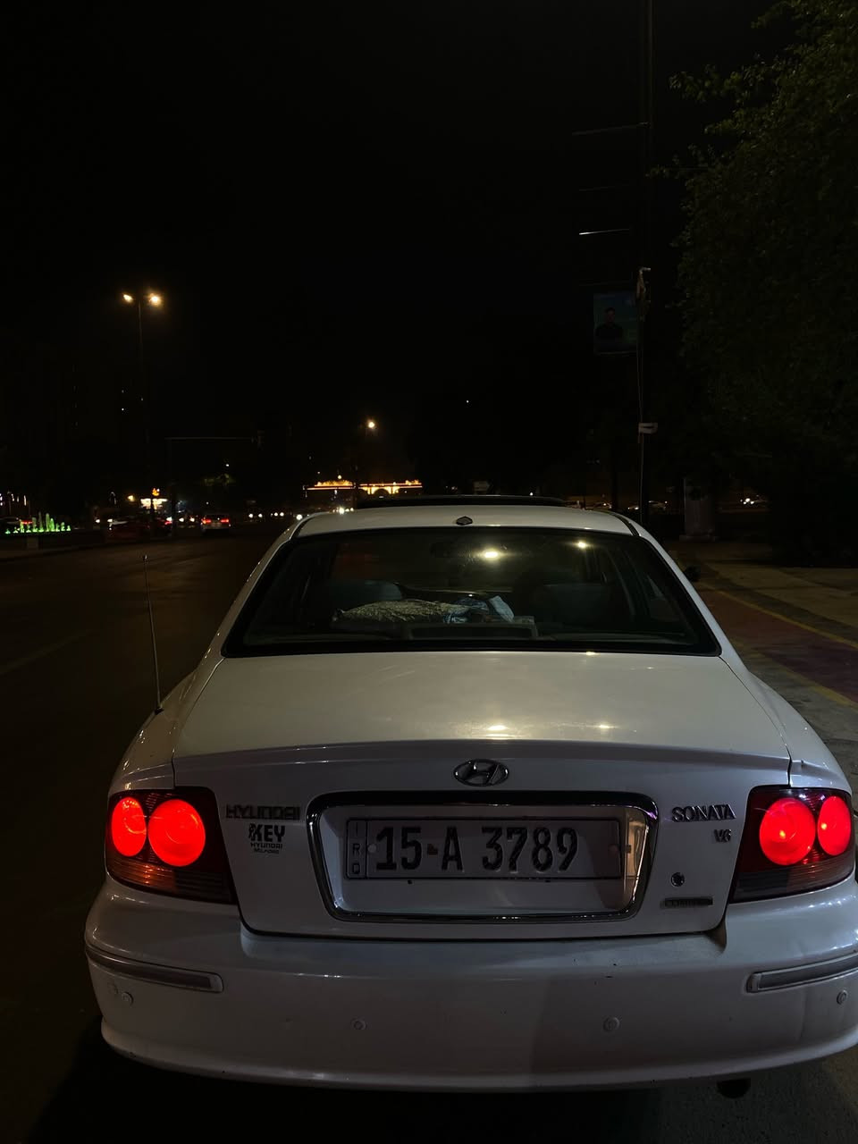 سوناتا وفود 2005 فول مواصفات ضربتها وارد جاملغ وبنيد مكفوله من الصبغ السعر62 وبيها مجال 
مكاني بغداد 

‭0783 801 9017‬
واتساب موجود وع خط
