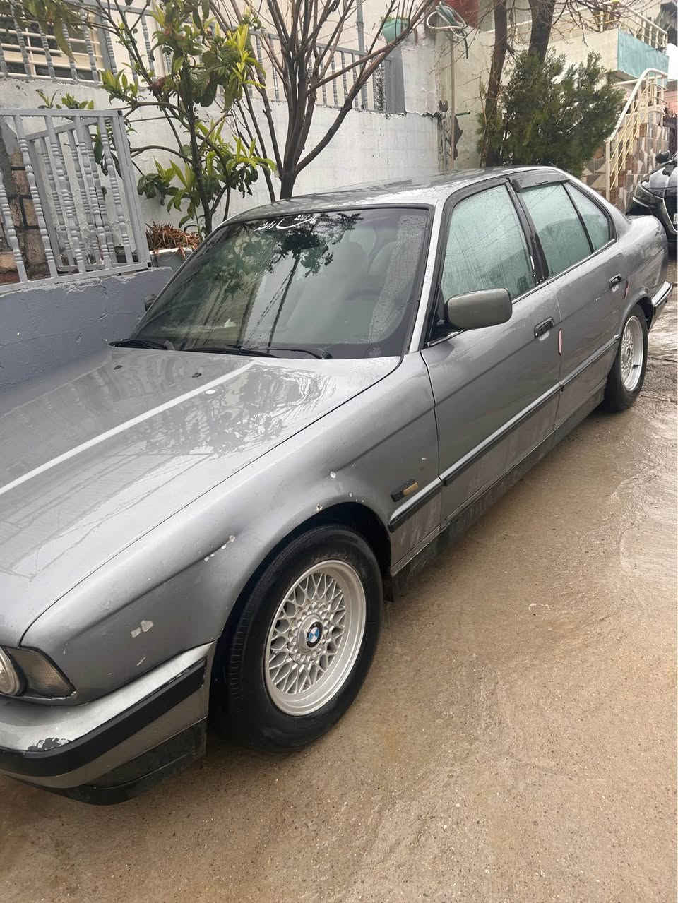 BMW 1992 520i 
gir 3adya slayda 2jam karabaya tabred bashart sardw garm 
da3mw lidrawy nya arm plasek slimanya 
layt alqaya 
gorenawash akam ba shtik ba dlm bit 
***********
***********🩶 السليمانية, العراق
