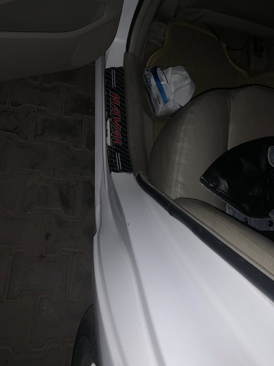 سلام عليكم اخوان ركزو وياي بي واي دي 2016 شرط تحول بياع شراي عذرني ماكدر ابيع لئن تحويل شرط موصفات معروفه السياره نصبتها وكعدتها كلش مرتبه امانه الله اني مو بياع شراي رجال اخذتها قبل فتره ممحول بعدني بس مسوي مكاتبه مروريه يعني ردت اجنيها لئن اني جنايها ف شاء القدر الله رزقني داخذ  بي واي دي ٢٠٢٥ تبريد تدفئه كير مكينه شواصي لغود دبلات كله كفاله تجي وراح تشوف صدرها٨٠/١٠٠ بيها صندوك وجاملغ عكس سايق ودوسه وخشم لبنيه تقريبآ امانه الله كلش صغير بدون ضربه قويه ابد طخطخات مثل منكول وكلها راجعه ومرتبه  الباب من لشركه بل تحميل مضروب امانه الله ورقيب ف مسوين عليها عرض فرق ٧٥٠ع سعرها وماخذها الولد السياره كلش حلوه بدون خياسات ال يجي ويشوفها ميرجع  هذني نقوصات كلش بسيطه وانزلهن من لحساب بعد وبل خدمه سعرها ٦٥ وبيها مجال للشراي بدون كسران فدوه اروحلكم الله يرزق الجميع لاحد يكلي انتضرني  ال يريد يكلي دزلي لوكيشن *********** هذا رقمي واني ممنون وتساب رصيد متواجد بأي وقت
