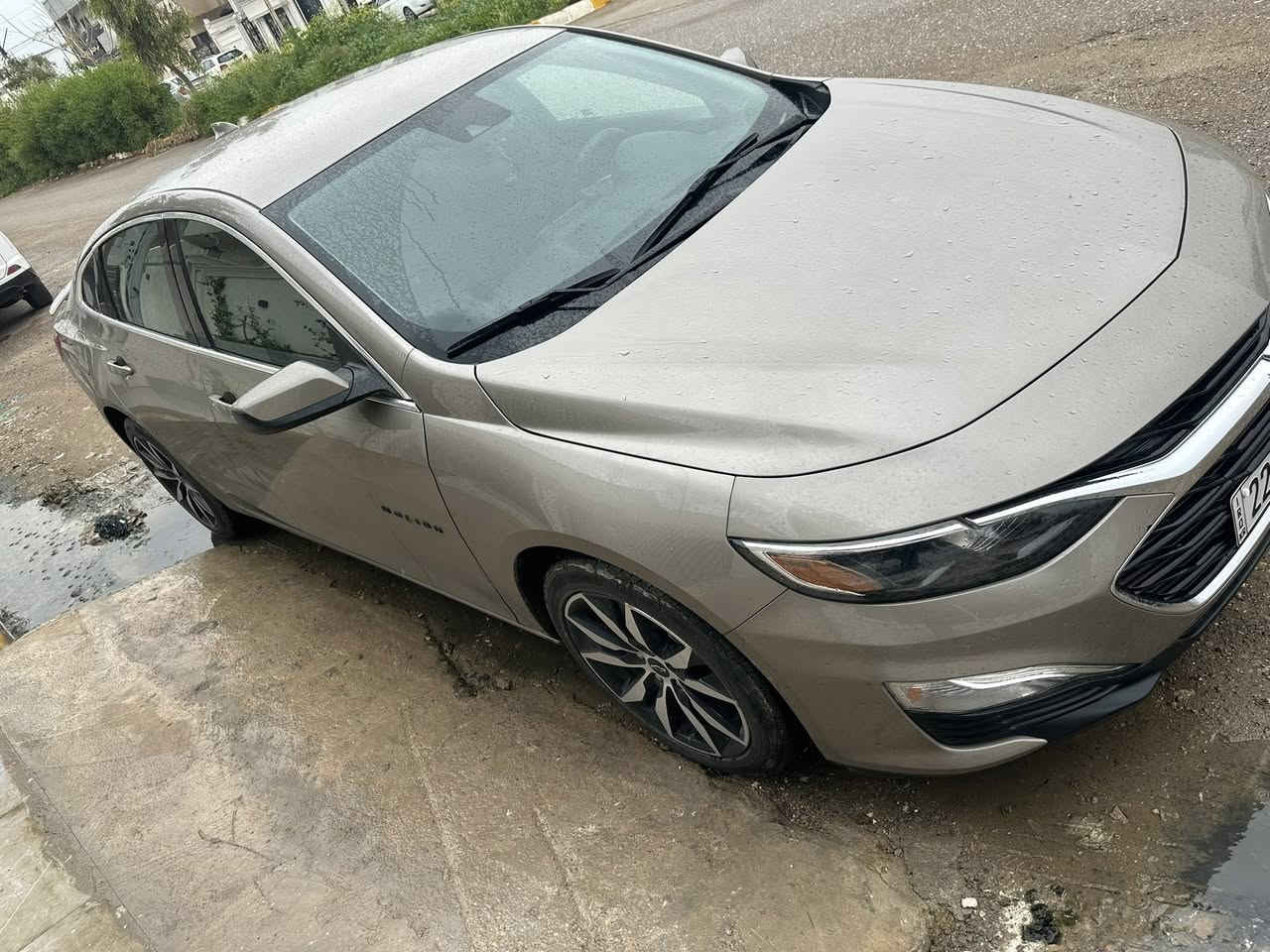 شوفليت ماليبو 2024 فئه RS 
بدون صبغ بيها بابين  تبديل بلادي بجم كبس 
جناح بلادي شاشه جبير ويل اسود 
ماشي 11 ميل 
موقع سياره كركوك حي الواسطي 
سعر 145 بيها مجال بسيط 
صور حاث مرفق ويه صور 
***********
