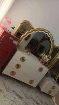 غرفه تركيه • ٧ قطع • اضرار بسيطه