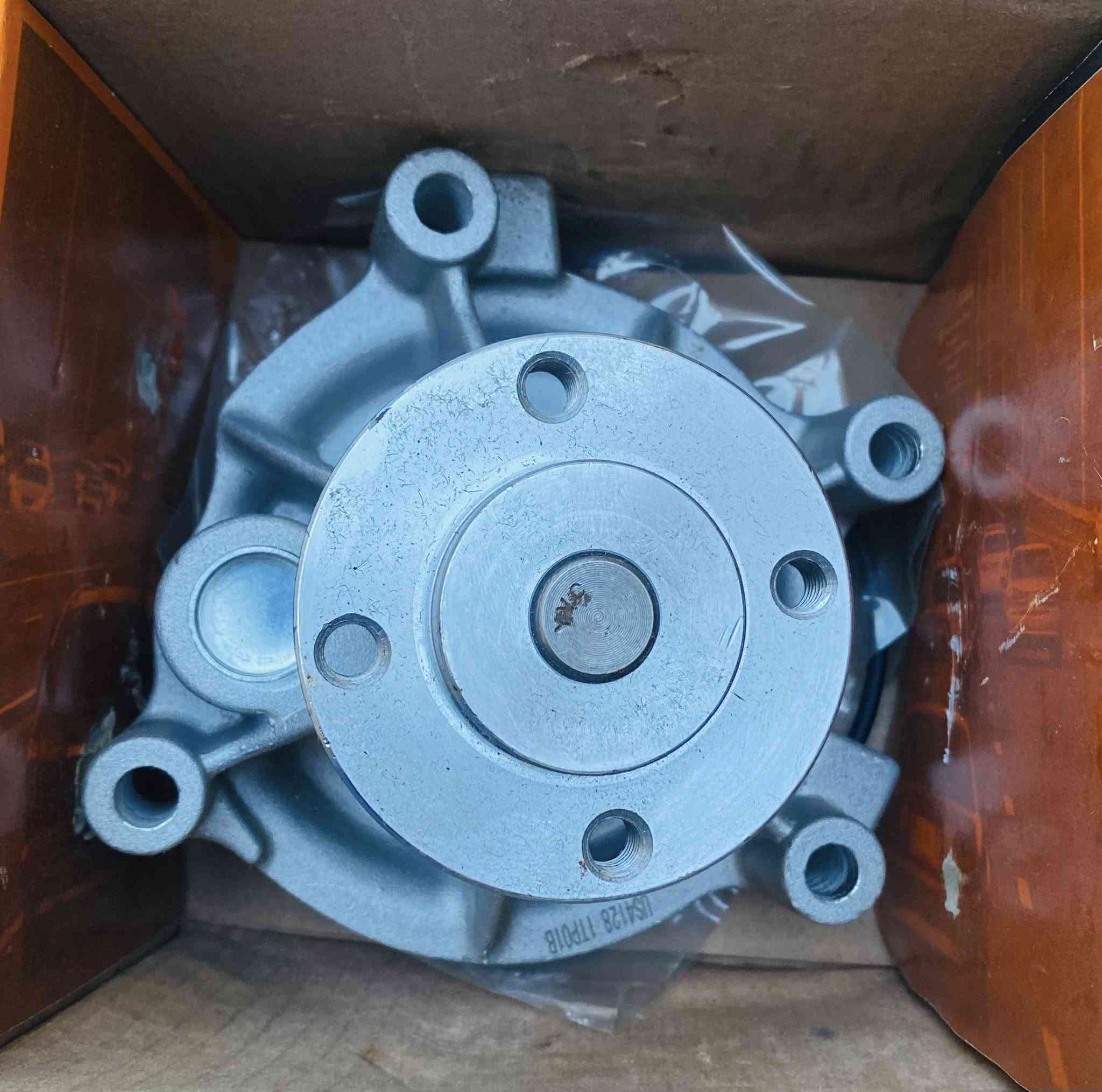 السلام عليكم 

توفرت هذه الادوات فورد فكتوريا & ماركيز 
(جديد) فقط 

للأستفسار ***********
