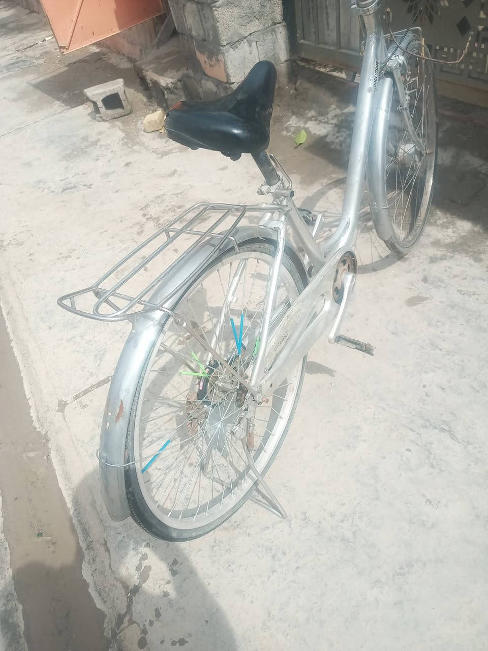 لبيع


**إذا كنت صاحب هذا الإعلان وتريد حذفه لأي سبب، رجاءا أرسل رسالة إلى الدعم الفني**