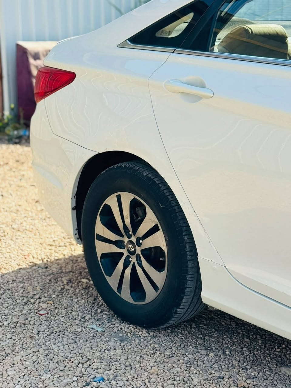 السلام عليكم 
🚗 سوناتا ٢٠١١ خليجي
🔸️رقم بغداد 
🔸️كفاله عدا بارد بالجنطه اربع اصابع 
🔸️مكينه ٢٤٠٠ جاهزه من كلشي 
💵السعر ب١٢٤ بيه مجال 
🔹️مكاني بابل 
📞للاستفسار الاتصال على الرقم ***********
