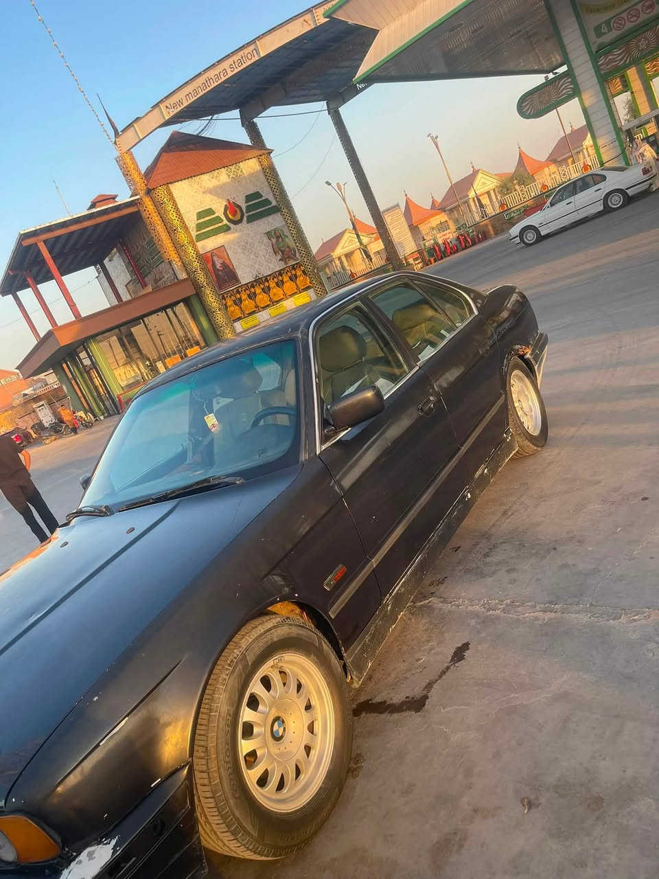 السلام عليكم سياره بي ام للبيع حجم 525 موديل 1989 رقم نجف مشروع وطني سنويه بأسمي مداور ثاني يوم كير ومحرك تمام تبريد ثلج تخم تاير باتري جديد كهربائيات كلهه شغاله سعر البيع 40 وبيهه كل المجال للشراي
المكان مطعم الساقي تقاطع مشخاب ابو صخير
***********
