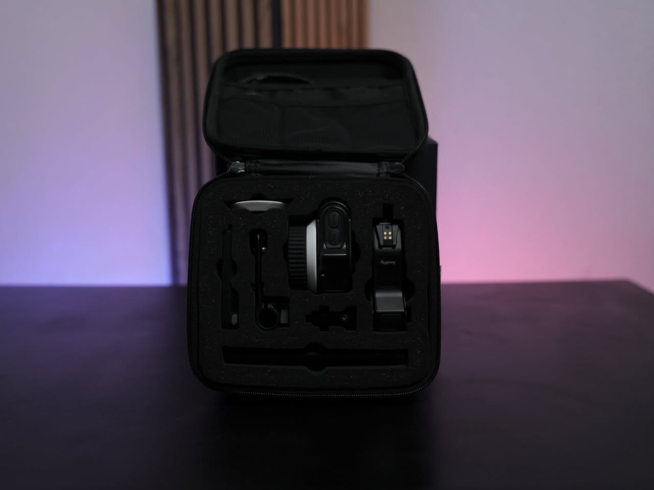 للبيع SmallRig MagicFIZ Wireless Follow Focus – بحالة ممتازة جدًا

جهاز تحكم فوكس لاسلكي احترافي، مناسب للتصوير السينمائي والإعلانات.
عزم قوي، مدى بعيد، استجابة سريعة، سهل التركيب والاستخدام.

✔️ كامل الملحقات
✔️ مع الحقيبة والعلبة الأصلية
✔️ نظيف جدًا واستخدام خفيف

مناسب لمن يريد رفع مستوى التصوير إلى مستوى احترافي. كالار, السليمانية


**إذا كنت صاحب هذا الإعلان وتريد حذفه لأي سبب، رجاءا أرسل رسالة إلى الدعم الفني**