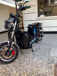 موطور شحن منفوخ بطارياته  لبيع تفاصيل 07747057672