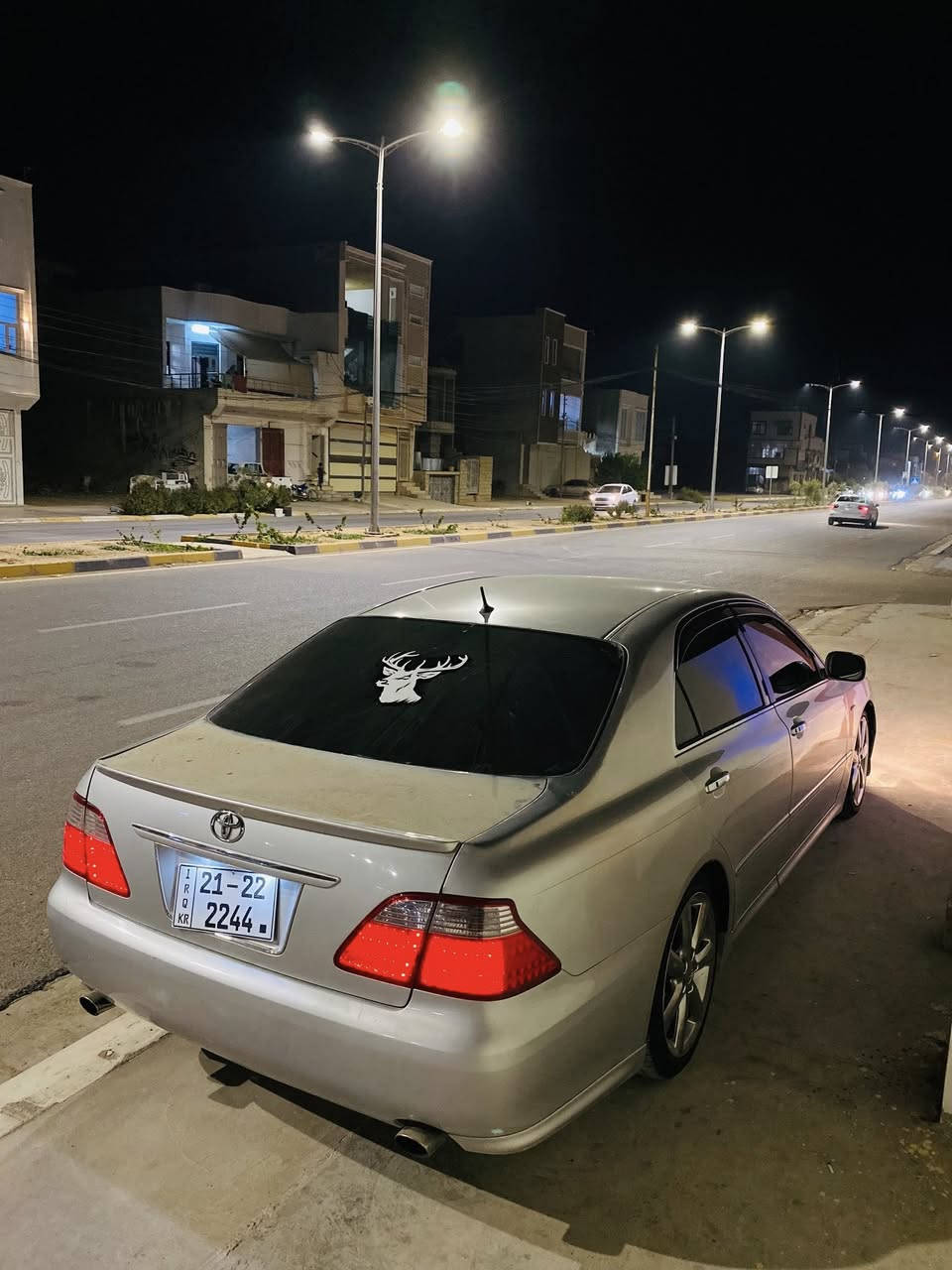 سڵاوی خواتان لێبێت♥️
شاهانە ٢٠٠٥
(بڕاوە)
١٨٠ گێڕ و مەكینە بچووك
كامێرا و حاسە
ساج سوور
تەبرید سارد و گەرم  
لایت ناوچەی كوێر
ویل دنگە 
بێ چاڵ و شوخت 
گێڕ و مەكینە لۆك
هایدرۆلیگ گێڕ و ڕۆنی مەكینەشم گۆڕیوە
بێ تەقە و ڕەقە 
دەبڵ و لەوی سپۆڕت سوور
لە كەلارم
سعری ٤٨ و معمەلەیەكی كەم 
جوابی نامە نادەمەوە ڕەحمەتت لێبێت موشتەری نیت سەری خۆت و منیش مەیەشێنە لەگەڵ ڕێز و حورمەتما
***********
