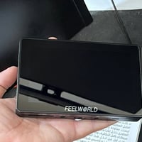 شاشة مونتر • Feelworld F6 Plus • مع بطارية