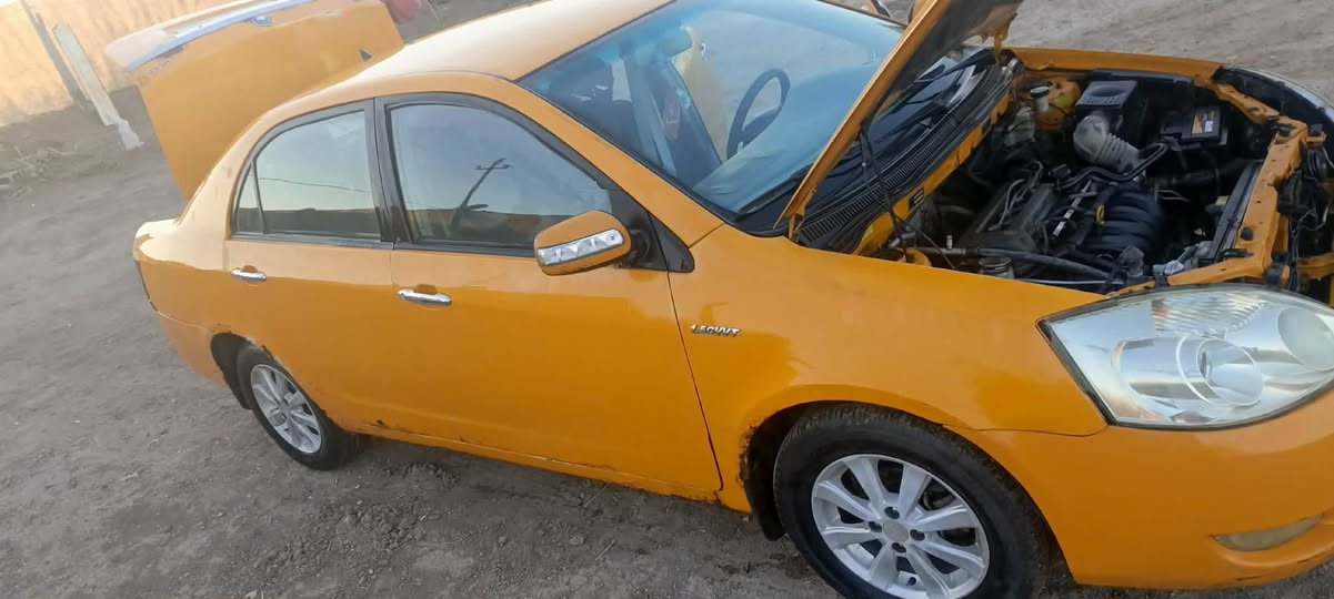 سلام عليكم جيلي موبل موديل 2012مكفوله من الضربه والصبغ رقم بابل انكليزي بسمي هزه  جديده السعر 35ولي مجال للاستفسار الاتصال ***********.***********
