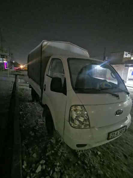 للبيع  كيا موديل 2006 
رقم سليمانية دولي سنويه نافده لل2027
شرط تحويل  تبريد شاشه 4تايرات جديد باتري جديد
محرك 2700
 ادامه كامله مال شغل السعر 86بيها مجال  شراي خابر *********** كركوك
