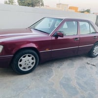 مرسيدس • مكينة ٣٠٠٠ • ١٩٩٠
