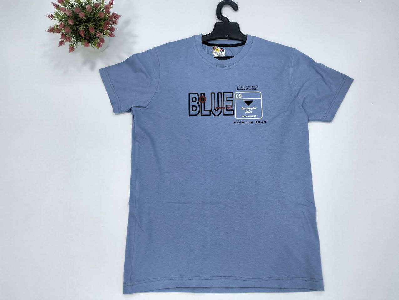 ✨ كود 2 ✨
🔹 البيع جملة فقط للتجار والمحلات

تيشرت شبابي 👕
المقاسات المتاحة:
L , xl , xxl
📦 الثريّة:
3مقاسات × لون واحد
🎨 متاح 7 لون:
▪️سكري 
▪️ بني 
▪️ ازرق كحلي 
▪️ مينت
▪️ اسود 
▪️رصاصي 
▪️ لون جينز فاتح


**إذا كنت صاحب هذا الإعلان وتريد حذفه لأي سبب، رجاءا أرسل رسالة إلى الدعم الفني**