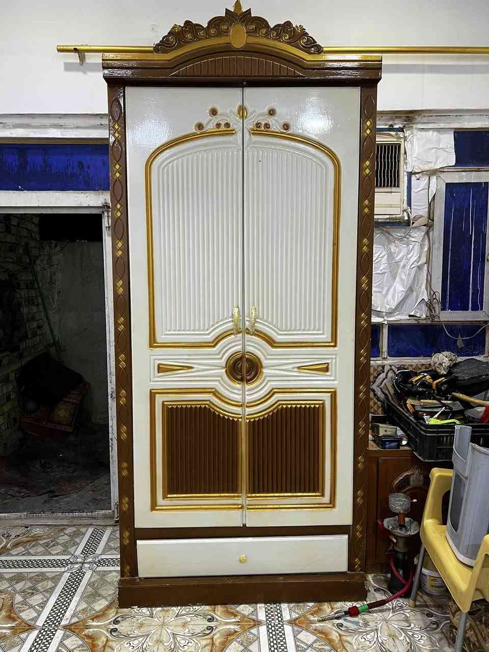 غرفه اخشاب ام السته نضيفه كلش سعر 800 وبيه مجال عنوان سوك الشيوخ حي العسكري رقم ***********@إشارة
