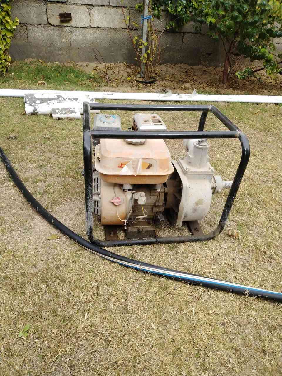 السلام عليكم. روبن للبيع 2انج نضيف واستعمال قليل جدا متروك السعر 90المكان بابل الورديه سيف سعد ***********
