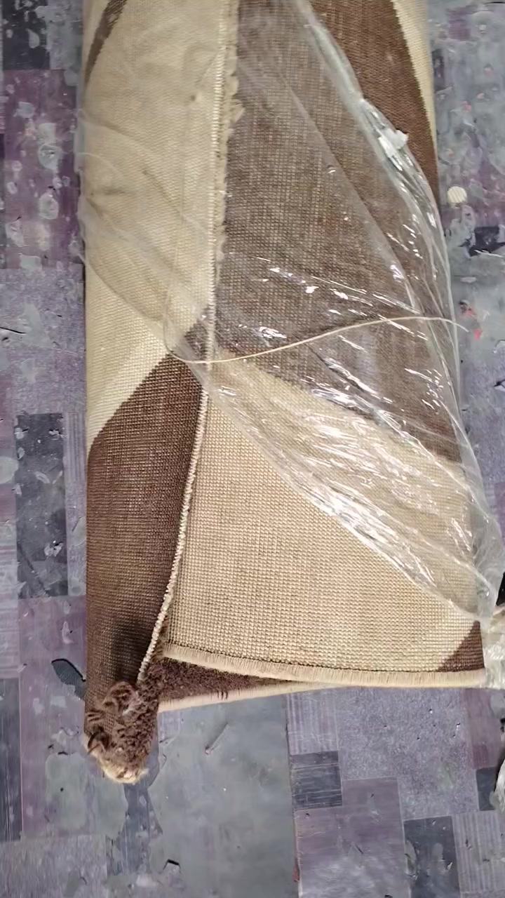 كاربد للبيع مستعمل بس نضيف ومغسول ومسلفن نايلون سعره ٧٥ الف وميز تواليد مستعمل بس نضيف سعره ٧٥ الف الاتصال ***********
