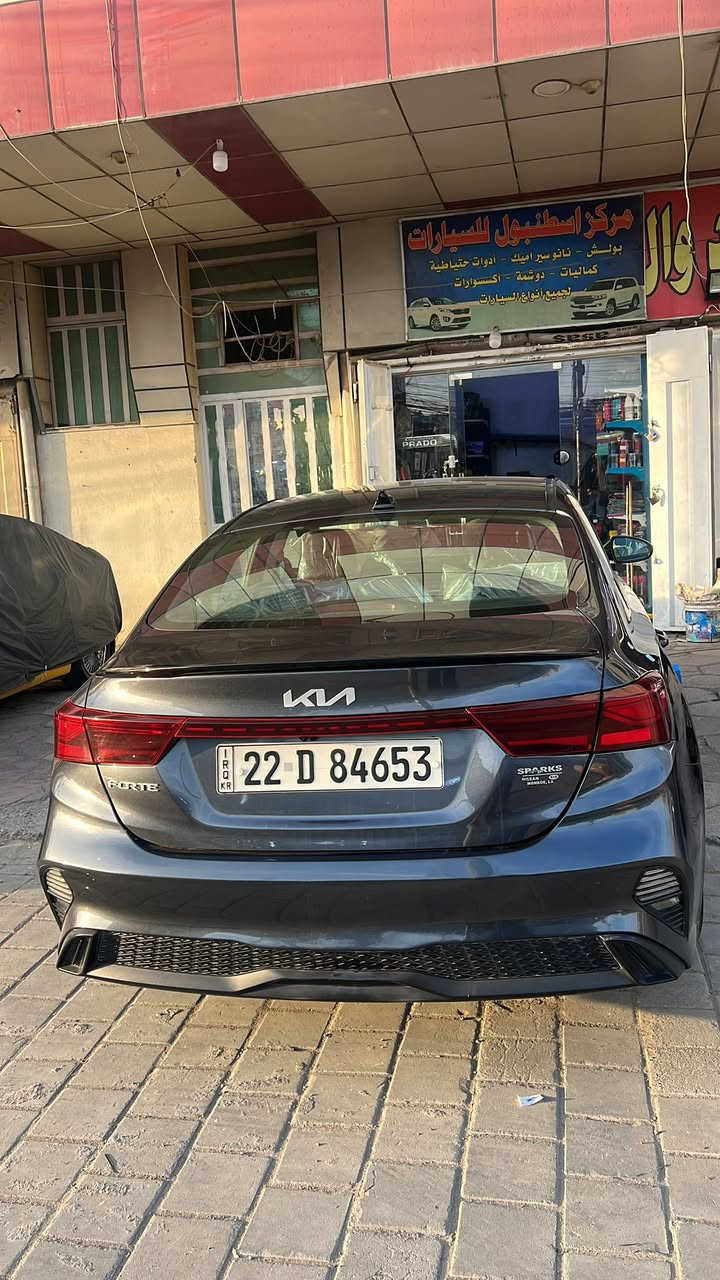 السلام عليكم
كيا فورتي رقم اربيل الجديد باسمي 
موديل ٢٠٢٢ الشكل الجديد 
ماشيه ٨١ميل 
السعر ١٤٣ورقه بيه مجال للشراي
مواصفات
رادار خلفي امامي+تحديد مسار+ قياده ذاتيه 
نظام توقف ذاتي 
نظام تزلق ونحدار
كامره خلفيه ٣٦٠ درجه 
تحكمات ستيرن جهتين + مثبت سرعه 
٤ انظمه قياده 
محرك دوش ٢٠٠٠
كير ٧ نمر 
كتلوكات السياره كله
وبعد هواي مواصفات مذاكره
حادثه تبديل جاملغ وبنيد فقط 
عنواني بغداد حي المعلمين 
***********
