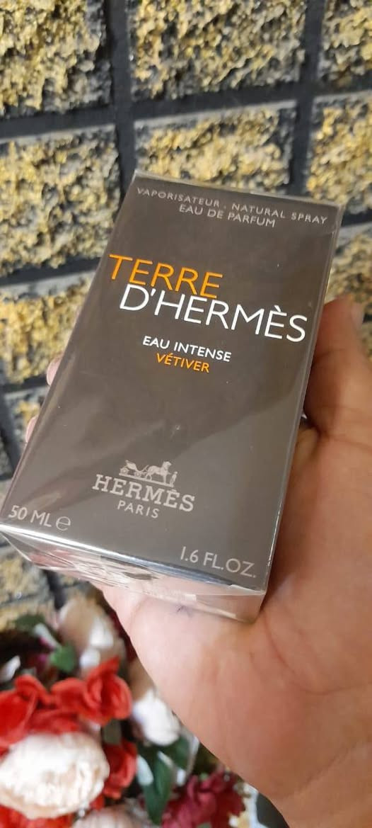 السلام عليكم ورحمه الله وبركاته جمعه مباركه على الجميع عطور للبيع الاسعار مثبته على كل صوره


**إذا كنت صاحب هذا الإعلان وتريد حذفه لأي سبب، رجاءا أرسل رسالة إلى الدعم الفني**