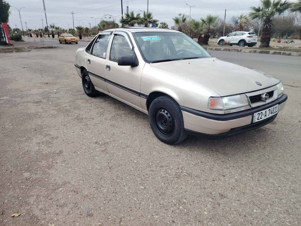 سياره اوبل فكترا موديل 91 حجم 20كير اوتاماتيك سياره نظيفه جدا كولشي مابي شرط بدون ضربه سنويه جديد بي دفتر بنزين كهربائية كلها شغال تخم صدر جديد سعر 43وبي مجال بسيط عنوان كركوك رقم هاتف *********** كركوك, العراق
