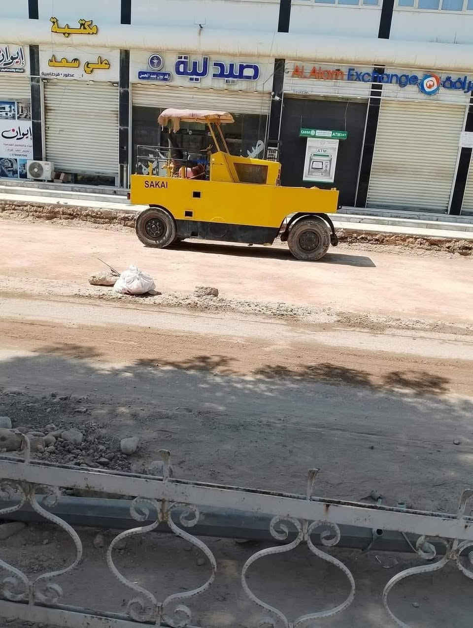 حادلات عدد ٢ مطاطيه وحده جاهزه رقم الماني ومحرك وكير وبريك ودناكير جدد شرط الي بالمقطع سعر ٦٠ بيها مجال قليل
والثانيه منفيس جديده كلش محرك بيه تبخير ودناكير وضاغطات شركه بريك شغال  متروكه صار كم شهر سعرها ٤٠ بيها مجال بسيط 
مكان ناصرية مركز 
***********
