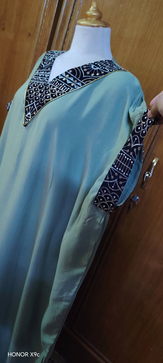 قطع اخيره يوجد توصيل ❤


**إذا كنت صاحب هذا الإعلان وتريد حذفه لأي سبب، رجاءا أرسل رسالة إلى الدعم الفني**