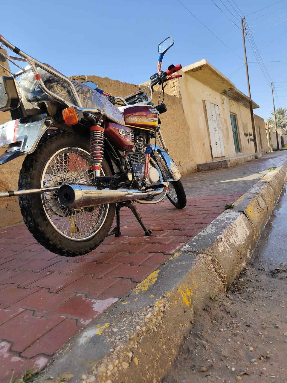 موطور 4 كير موديل 23 نضافه مثل ما بصوره وصل 525 ويرهم مراوس وتحياتي


**إذا كنت صاحب هذا الإعلان وتريد حذفه لأي سبب، رجاءا أرسل رسالة إلى الدعم الفني**