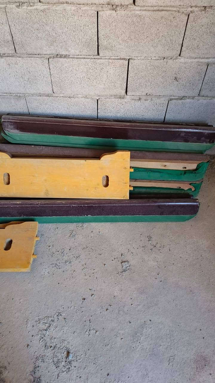 بليرد نضيف للبيع كل غراضو ويا ويا 4 كيوبات سعر خاص رقم هاتف ***********
