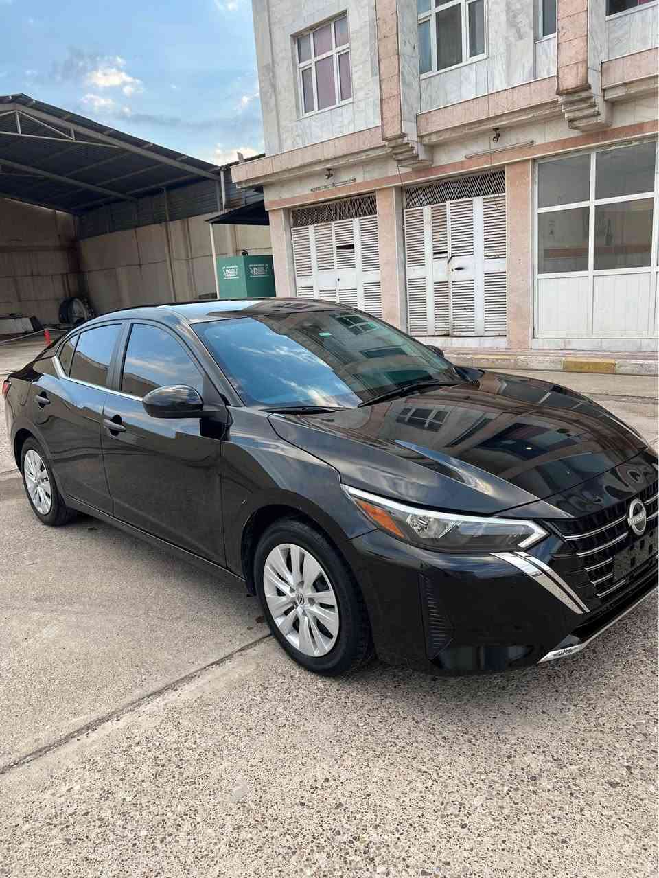 نيسان سنترا وأرد امريكي 
موديل 2025 ضررها فقط بولند صبغ بدون دواخل 
مواصفات السيارة 
شاشة كبيرة 
كاميرا خلفي 
رادار امامي 
رادار جانبيات 
حساسات خلفي 
بصمة 
تحكم استيرن 
تحديد سرعة 
تترقم شمالي. اربيل. دهوك. سليمانية. 
السعر 128 ومجال 
العنوان اربيل 
واتساب *********** أربيل, العراق
