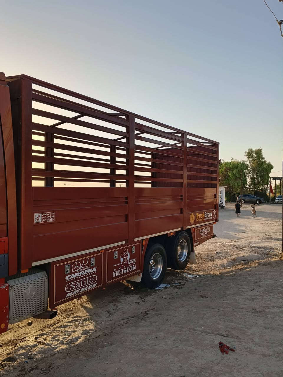 بدي جديدطول 740 ارتفاع 270
***********
