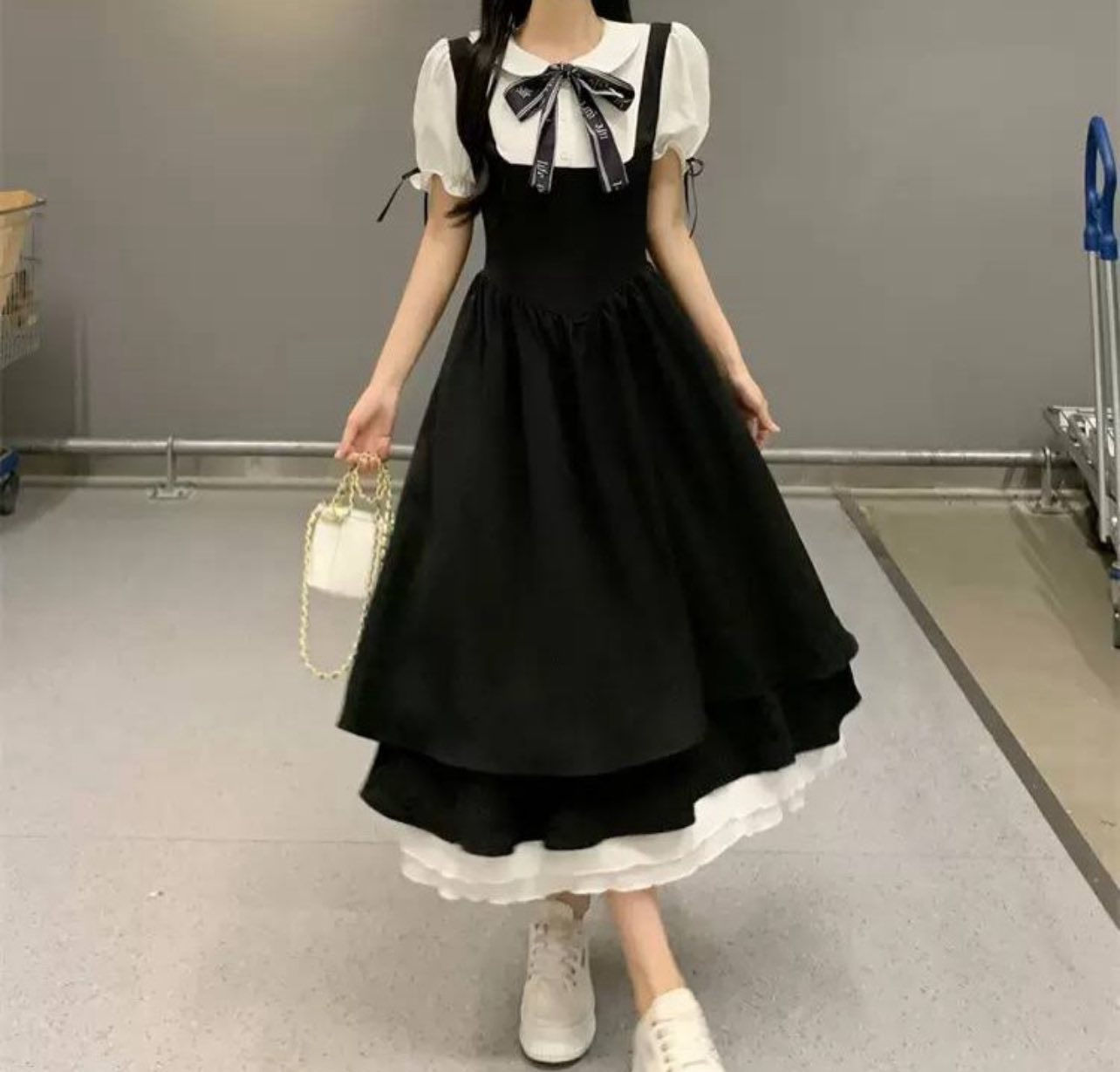 السلام عليكم عندي فستان كوري جديد مامستعمل قياس 2x


**إذا كنت صاحب هذا الإعلان وتريد حذفه لأي سبب، رجاءا أرسل رسالة إلى الدعم الفني**