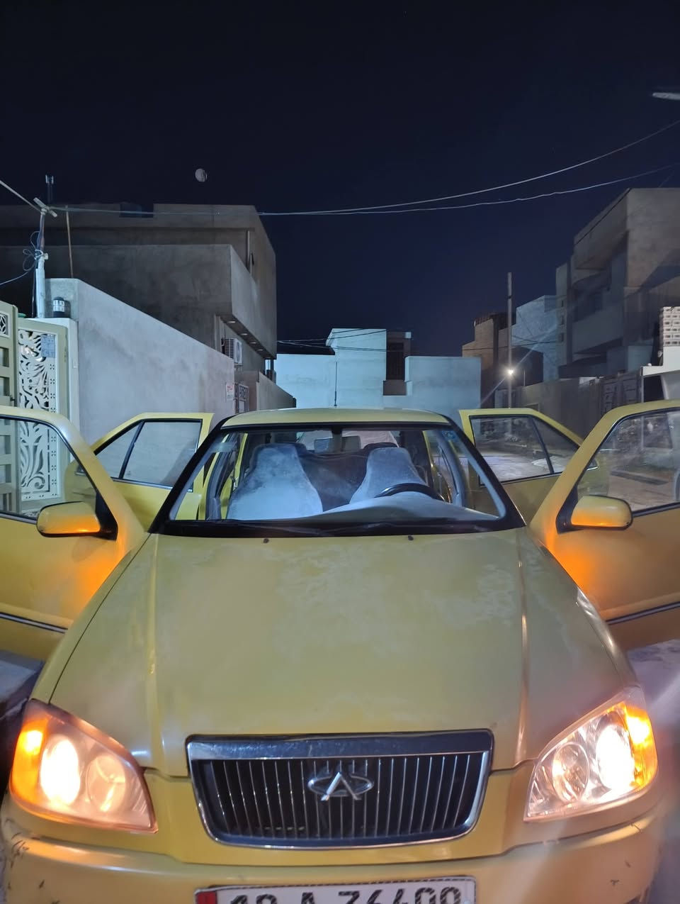 شيري كوين 2011 رقم نينوى انگليزي باسمي شرط الوكالة والتحويل كير ومحرك شرط الاصلي كابون ماستر قفل ريمون مركزي ابواب+جامات وضع شركة صبغ ما بيها نهائياً سنوية نافذة حتى 2030 غرامات صفر هيئة 66 الف للاستفسار الاتصال على الرقم ***********
