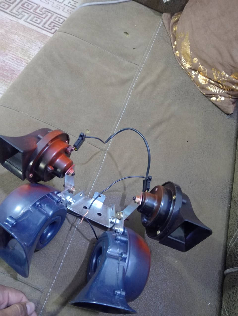 إسلام عليكم هورنات جمسي ملكي شرط نحاس دكه رعيد جدد مامشدود سعر 80وبيهن الشراي مكاني  حي السلام قرب مستشفى الفضيليه كماليه تجي تسمعهن تقتنع يله ***********حمودي
