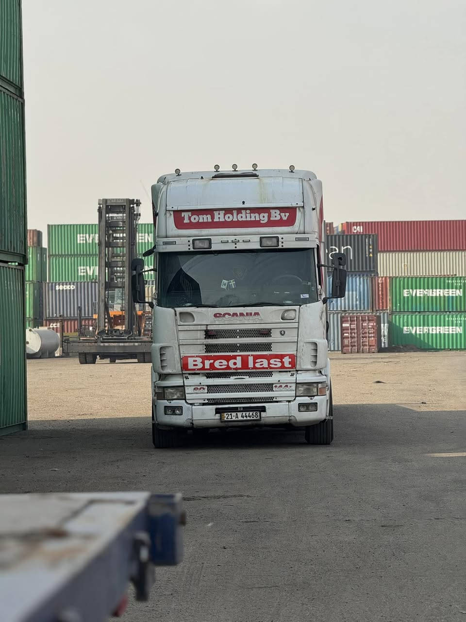 سكانيه 2001 رقم سلمانيه جديد مربوطه فلات + براد مكينه V8 بم ونوزل 

‭٠٧٧٣ ٧٦٦ ٣٠٧٧‬
