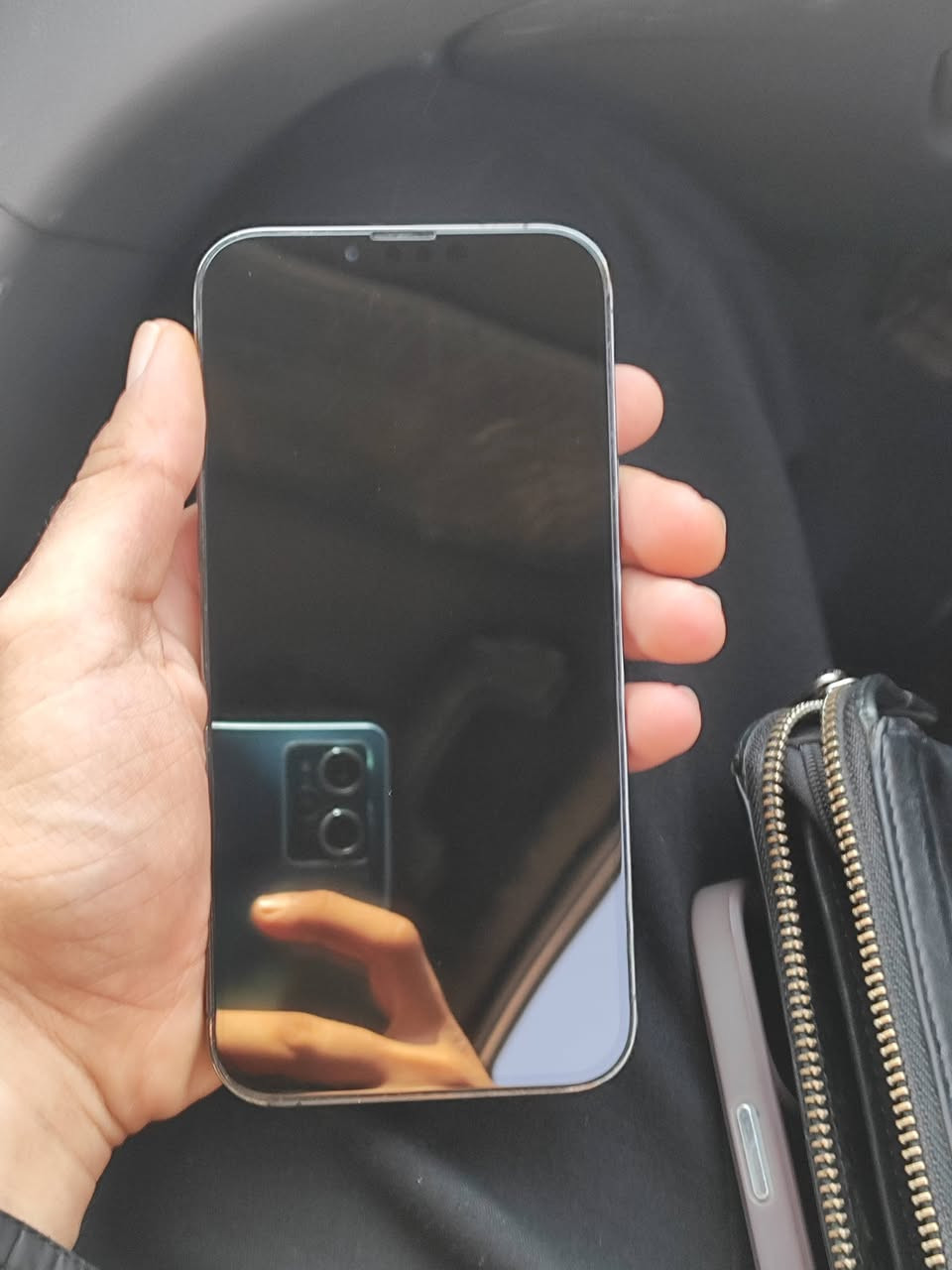 IPHONE 13 PRO MAX || مستبدل شاشه فقط 
ذاكرة 256
بطارية 78
فيس ايدي شغال
شاشه نوعيه كلش زينه مابيها تقطيع ابد 
الجهاز شخط مابي 
السعر 500 
مكاني شارع فلسطين
تواصل واتساب 
***********
